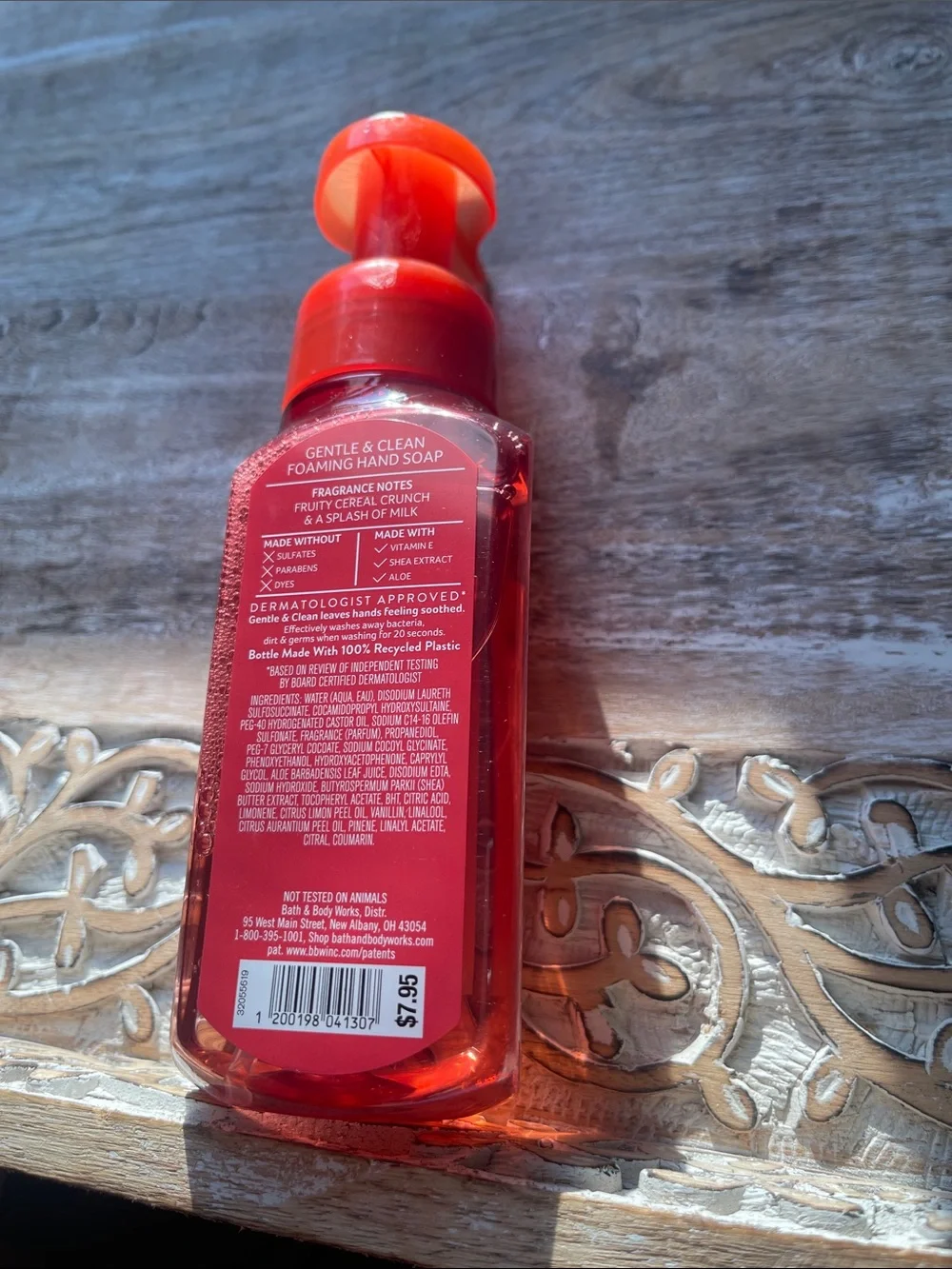 Bath & Body Works Rainbow Cereal Foaming Hand Soap - Red